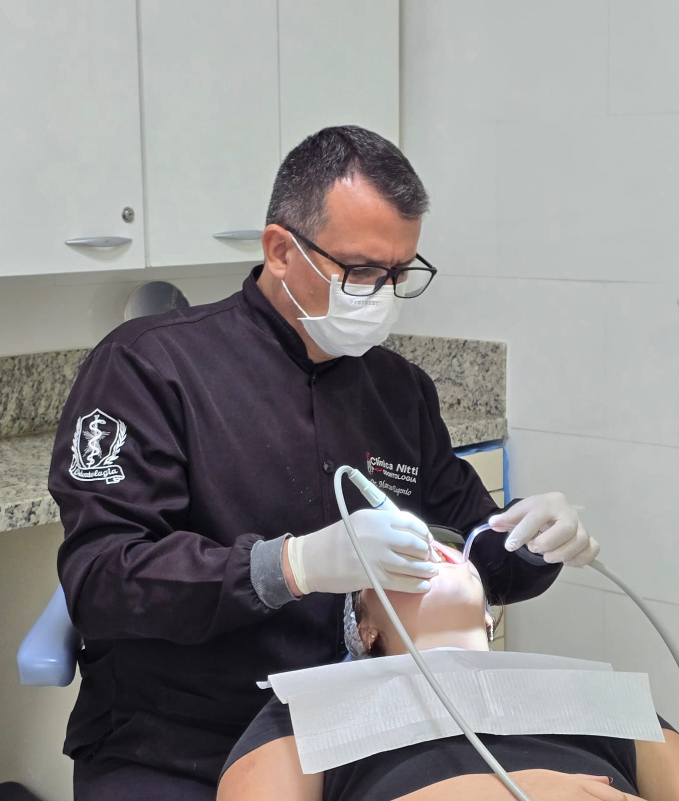 Foto do Dr. [Nome do Dentista]